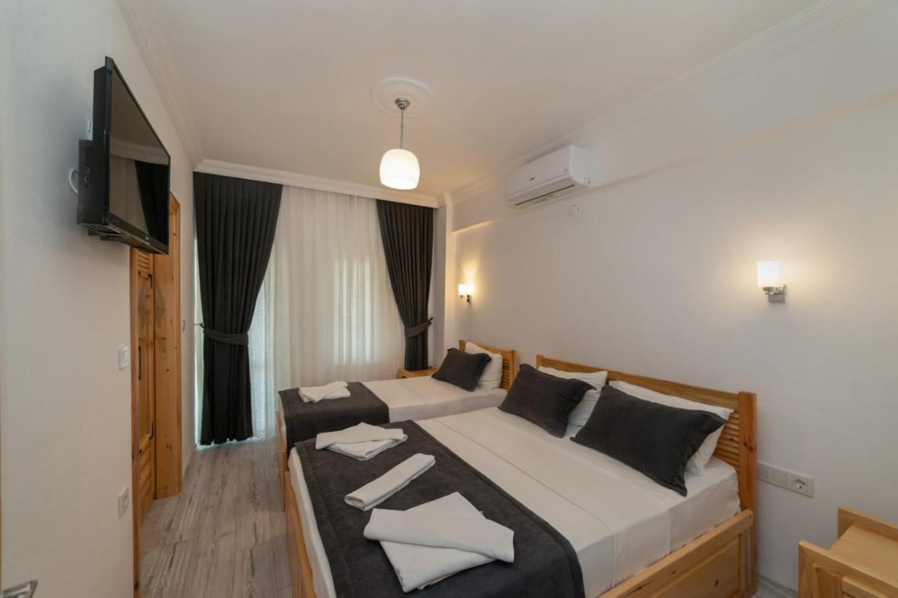אולודניץ Iksirci Baba Hotel מראה חיצוני תמונה