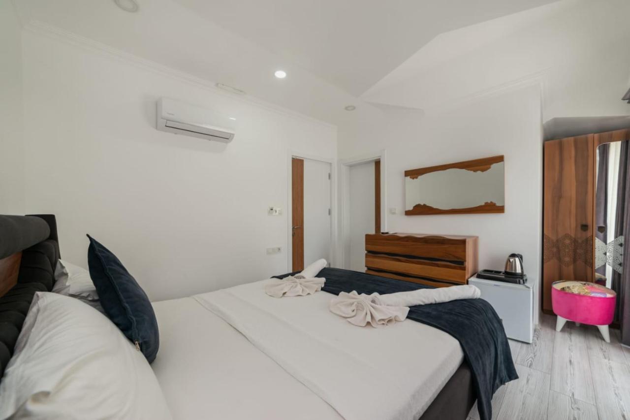 אולודניץ Iksirci Baba Hotel מראה חיצוני תמונה