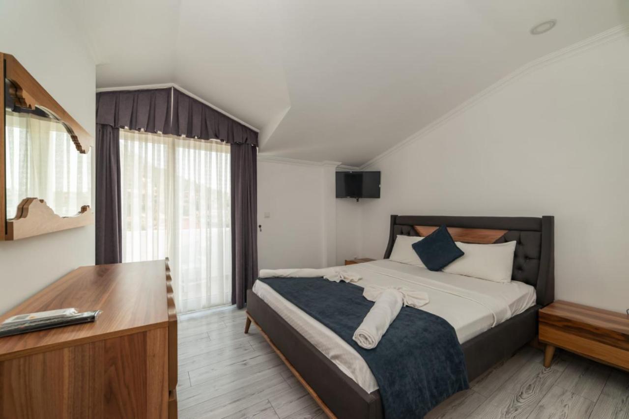 אולודניץ Iksirci Baba Hotel מראה חיצוני תמונה