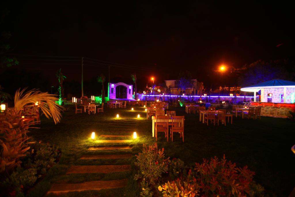 אולודניץ Iksirci Baba Hotel מראה חיצוני תמונה