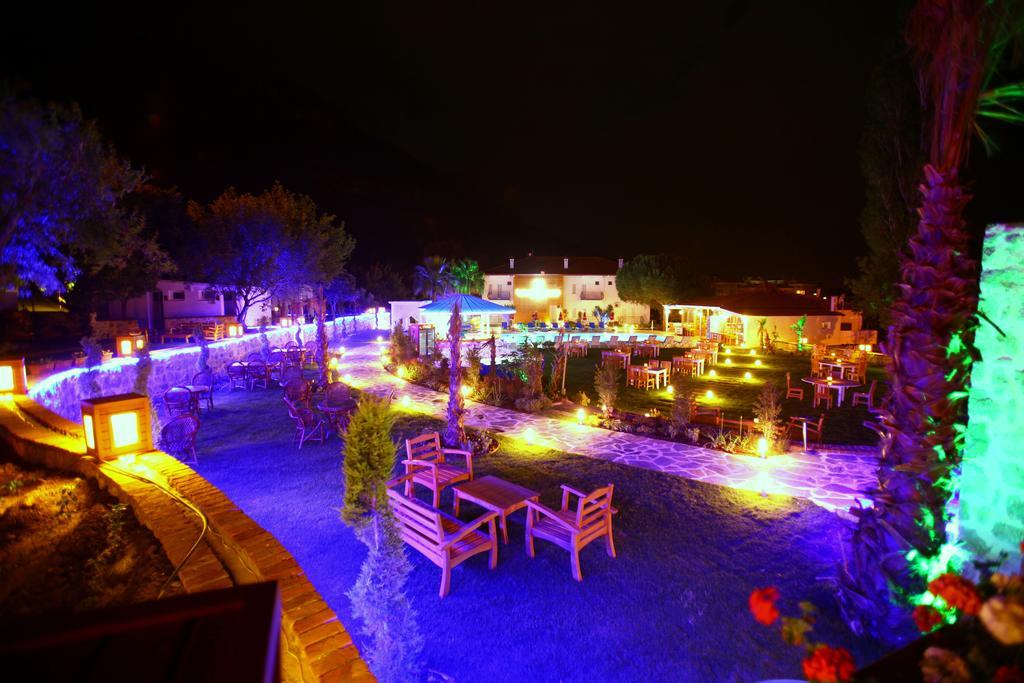 אולודניץ Iksirci Baba Hotel מראה חיצוני תמונה