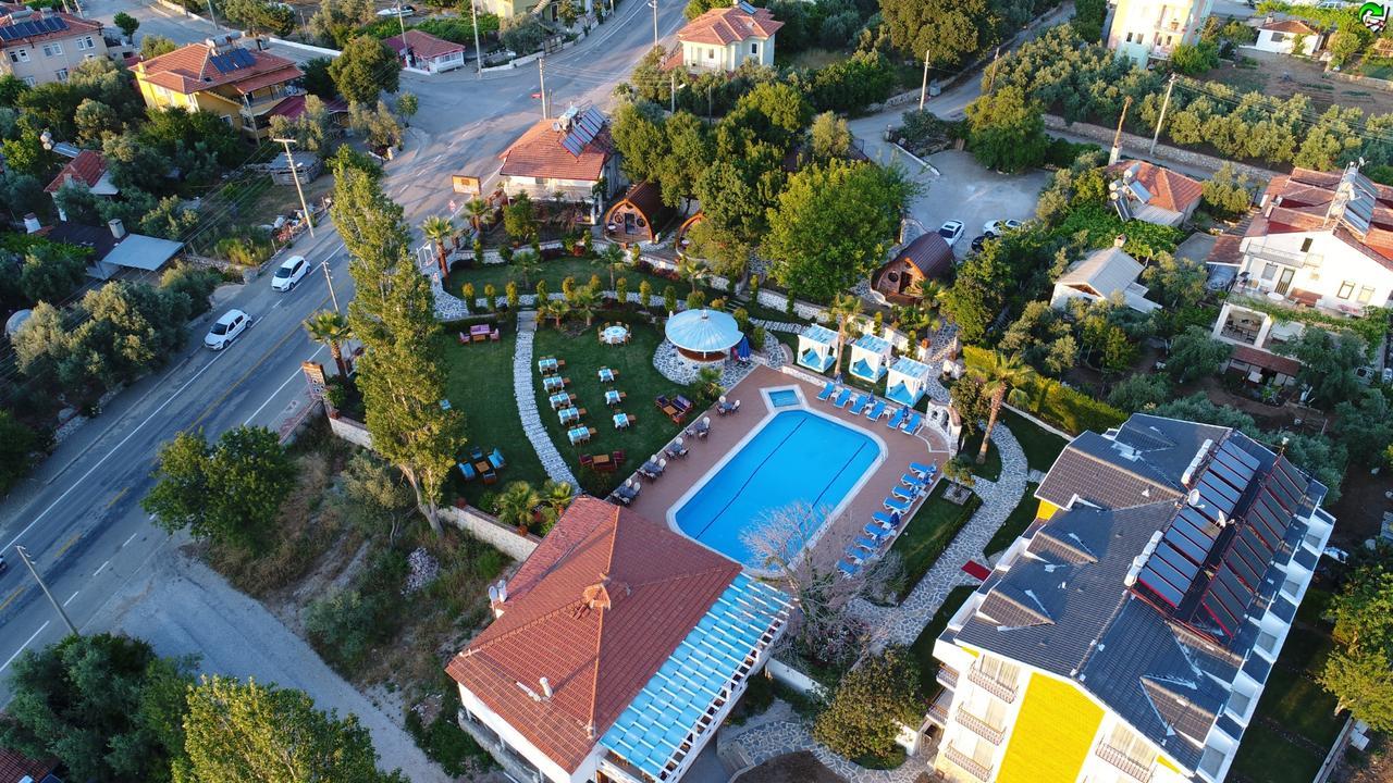 אולודניץ Iksirci Baba Hotel מראה חיצוני תמונה